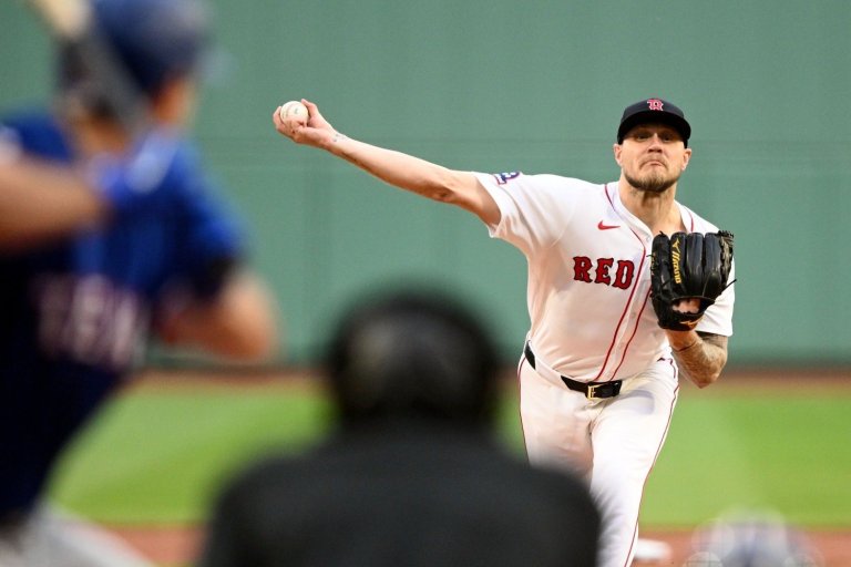 Boston Red Sox Likely To Tender Starting Pitcher Tanner Houck