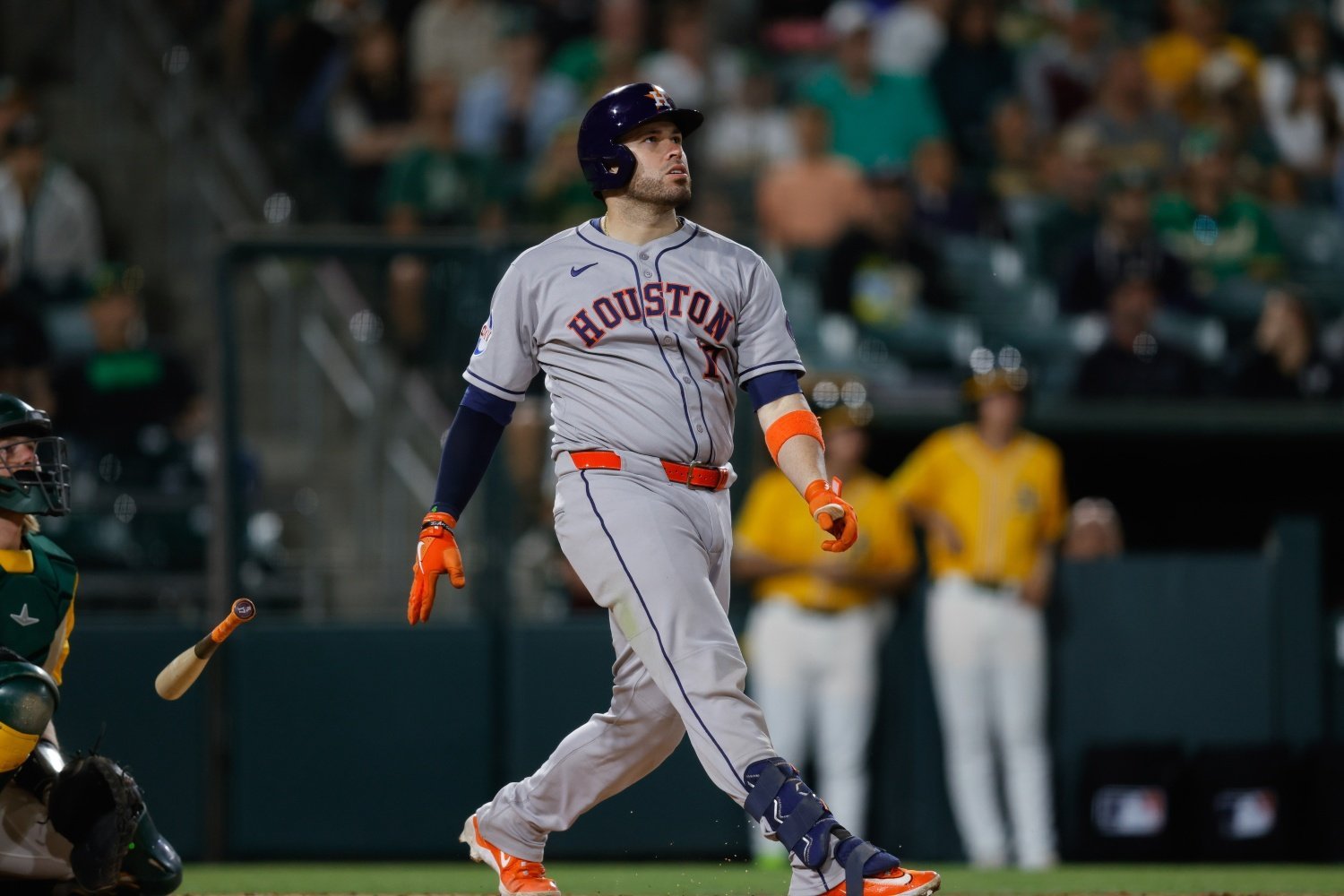 More information about "Victor Caratini Could Be Perfect Fit for Minnesota Twins Behind the Plate"