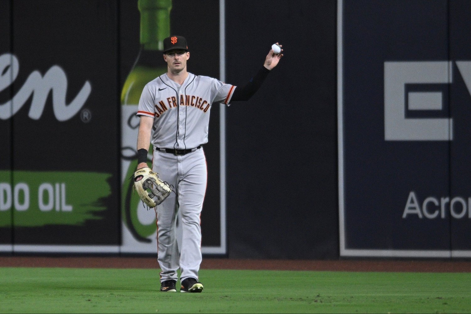 More information about "Three Bench Bats Who Can Help Padres Add Power for Cheap in 2026"