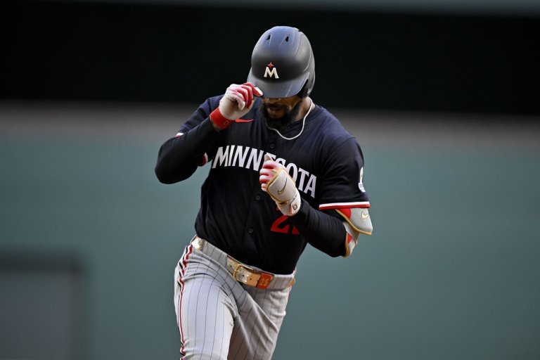 Inside Four Decades of Twins Prospects with Baseball America