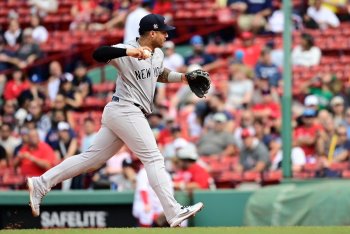 Three Second Base Free Agent Targets for the Red Sox