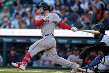 Chicago Cubs Have "Renewed Interest" In Alex Bregman