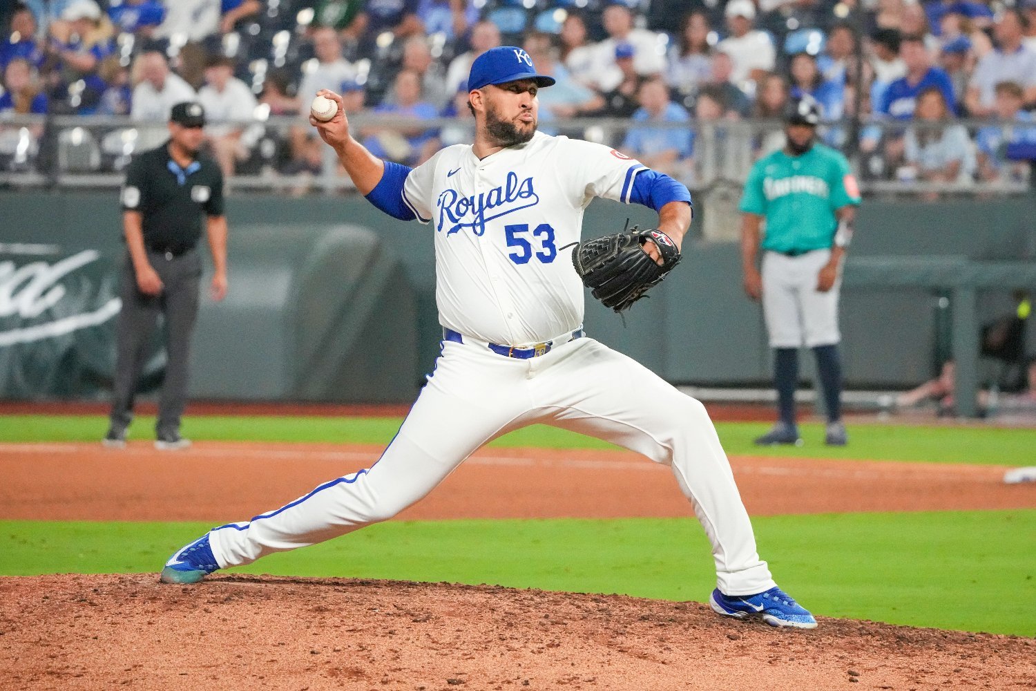 More information about "Five Royals Relief Pitchers to Watch in 2026 Based on Steamer Projections"