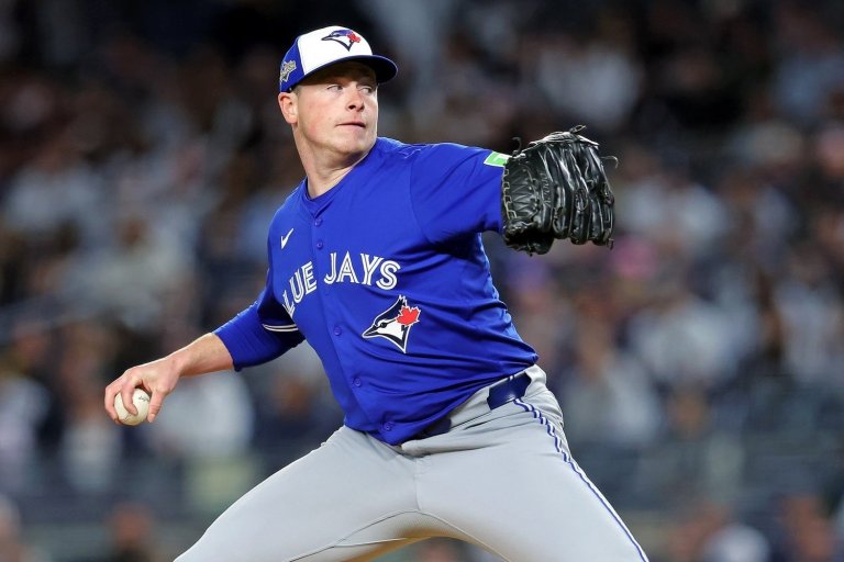 Louis Varland Will Remain in Bullpen in 2026