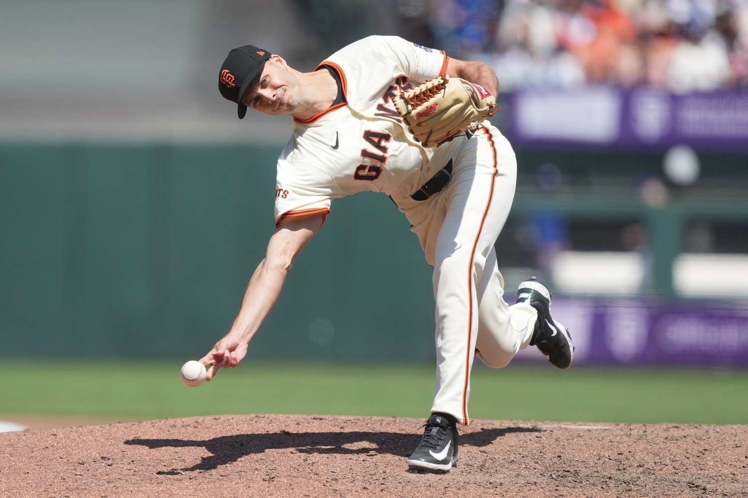 More information about "Blue Jays Sign Submariner Tyler Rogers to Bolster Bullpen"