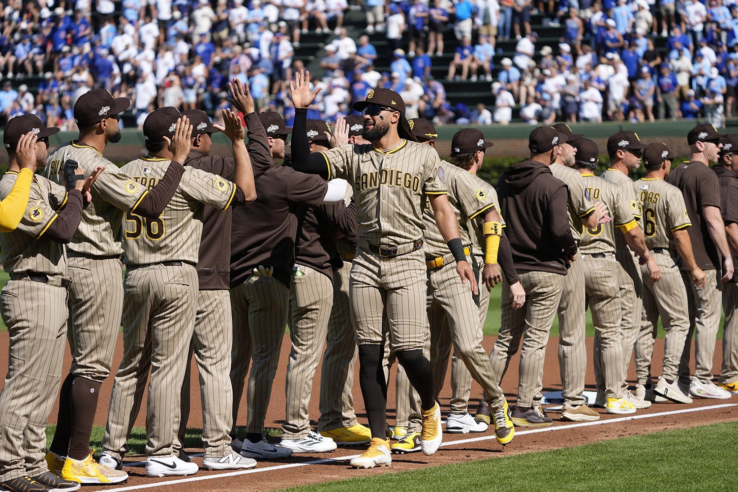 More information about "Padres Players Get Nearly $11,000 Apiece for 2025 Postseason Shares"