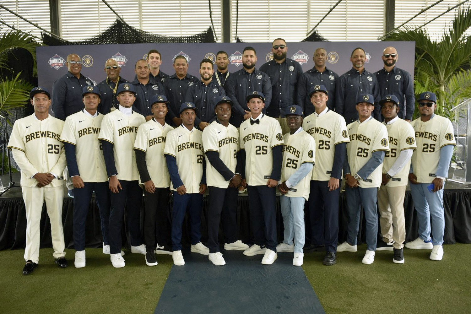 More information about "Scouting All 22 Players Of The Brewers' 2026 International Free Agent Class"