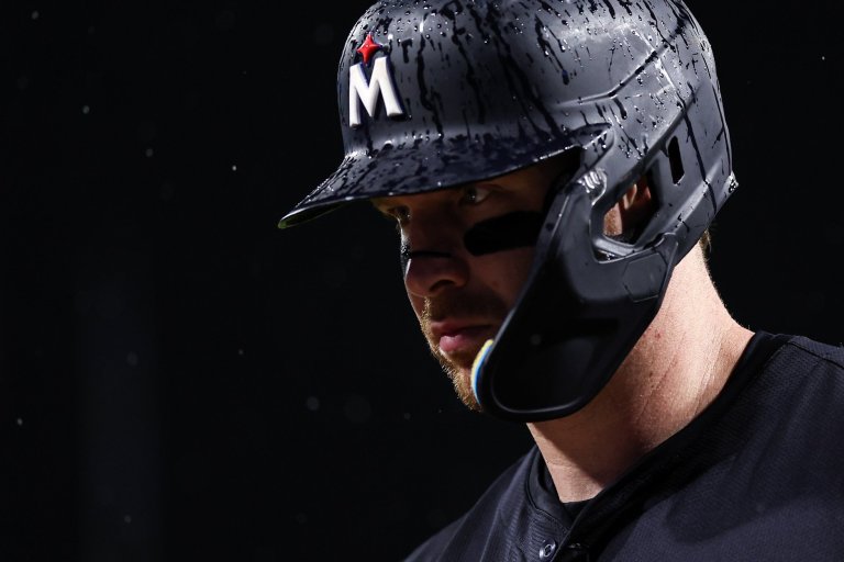 What's Next for the Twins After Signing Victor Caratini?