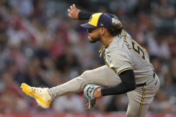 Big-Market Teams Continue To Pursue Brewers' Freddy Peralta