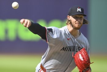 Twins Avoid Arbitration with Bailey Ober