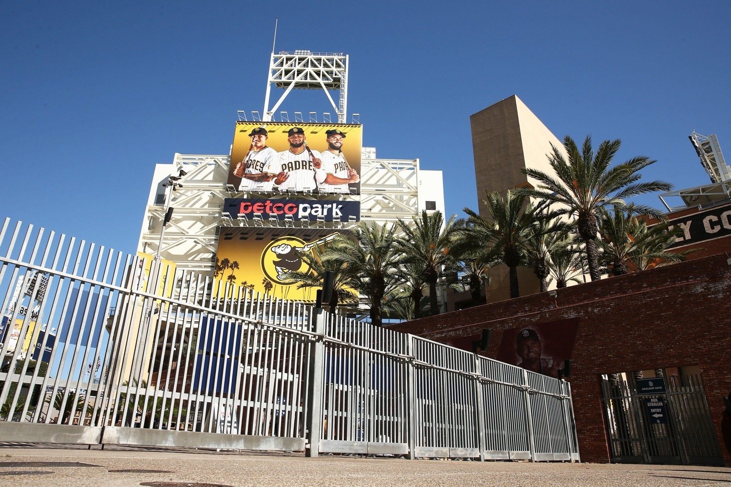 More information about "San Diego Padres Sign Former NPB First-Round Pick to Minor League Deal"