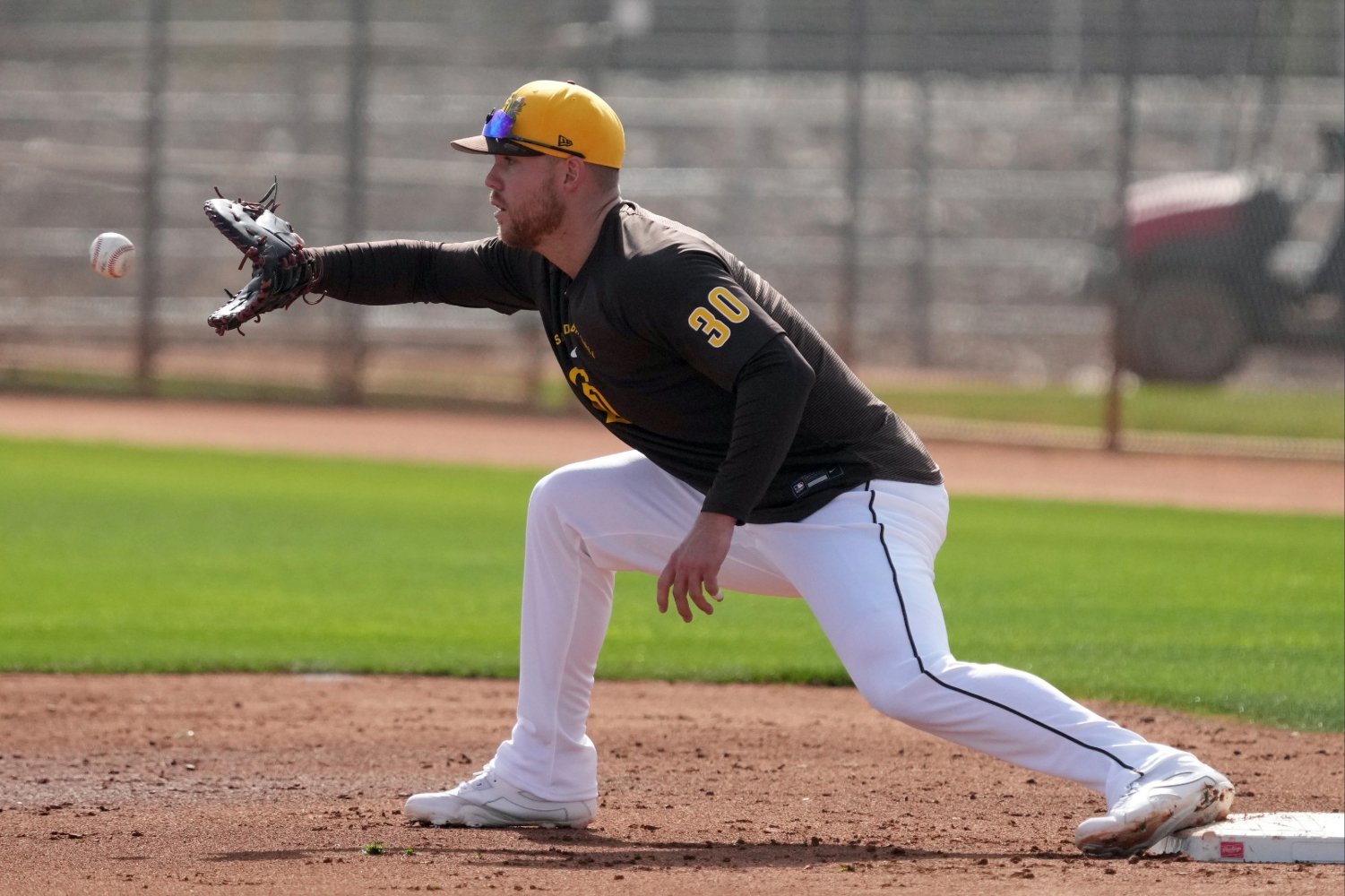 More information about "Three Position Battles to Watch as Padres Begin Cactus League Play"