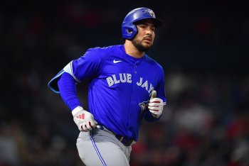 Latest on Anthony Santander's Torn Labrum