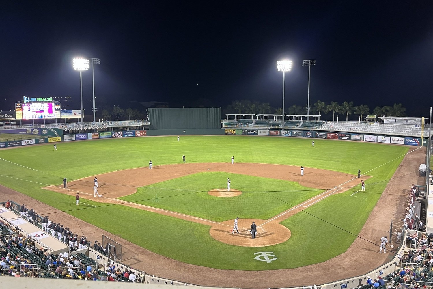 More information about "Report from the Fort: Sunshine, Skepticism and a New Pohlad Presence"