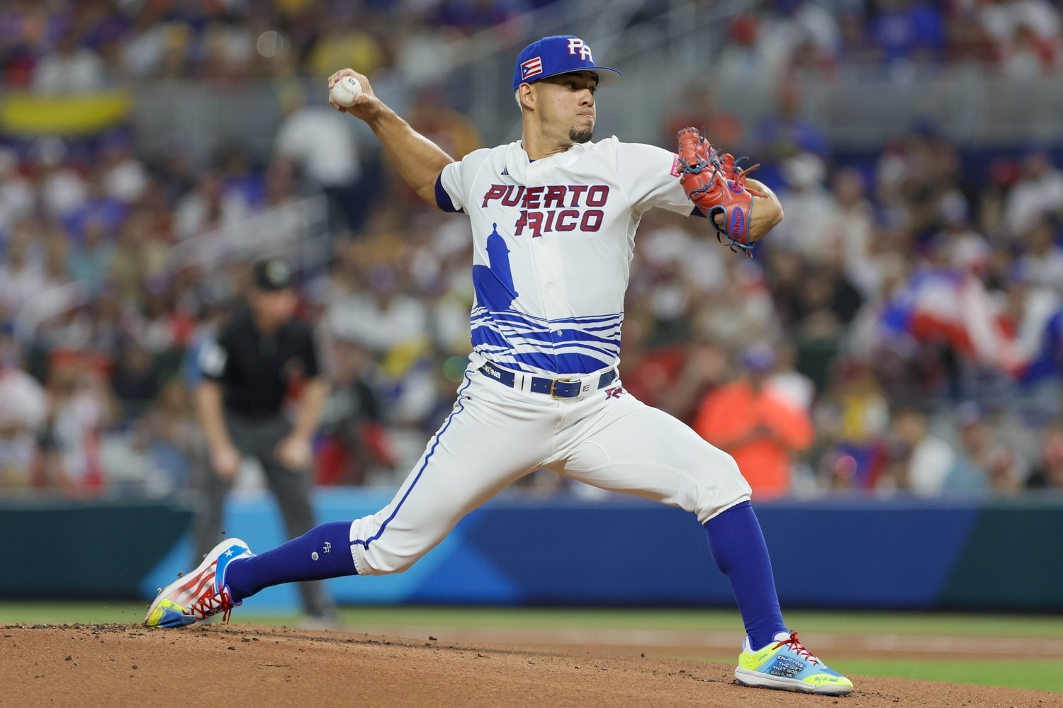 More information about "José Berríos Among Players Denied Insurance Coverage for WBC"