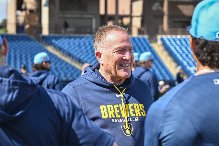 Brewers' Pat Murphy Inspires With Spring Speech: 'Don't Be Shocked.'