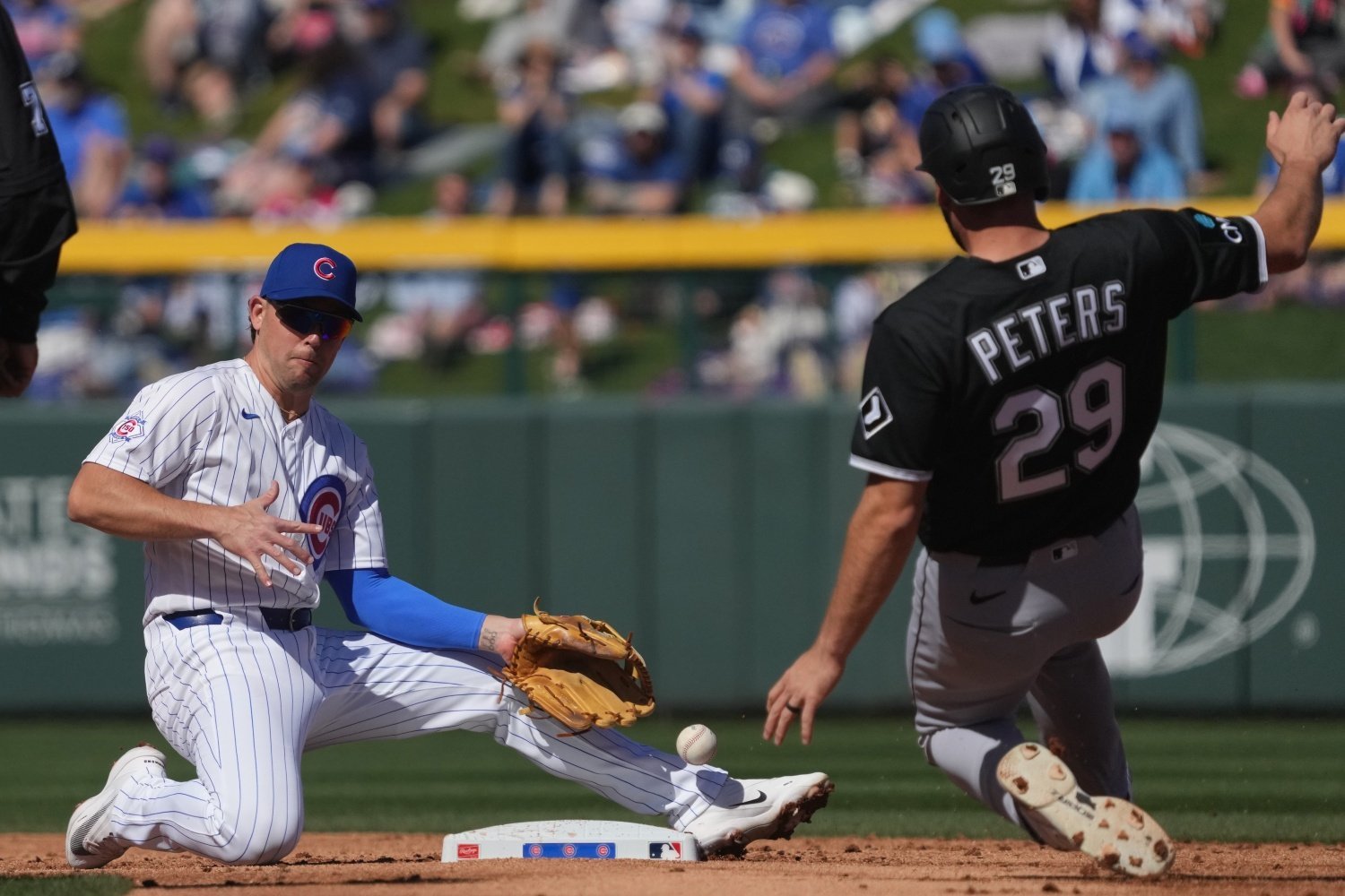 More information about "Jed Hoyer Remains Terrible at Building Benches"