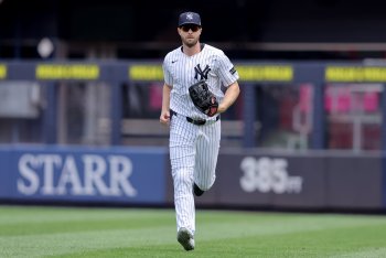 Marlins sign Austin Slater to major league deal