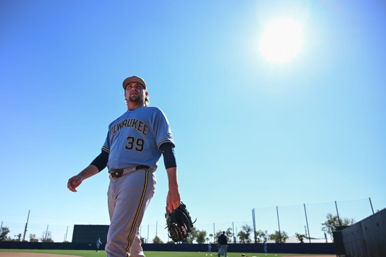 Spring Temperature Check: Who's Hot and Who's Cold in Brewers Camp? (March 20-22)