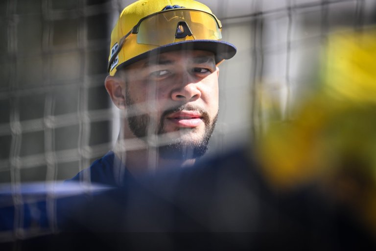 Jeferson Quero Called Up To Brewers, Andrew Vaughn To Injured List.