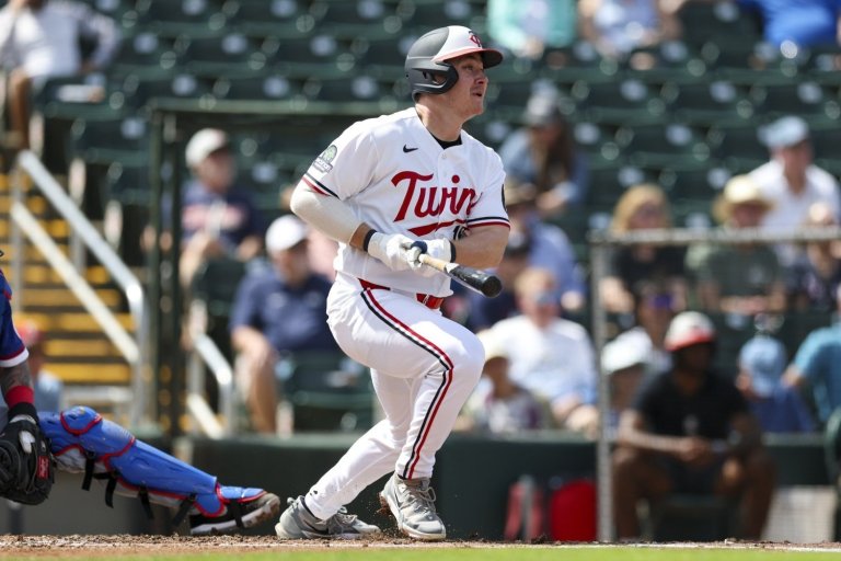 Alan Roden Injury Thins Twins' Outfield Depth