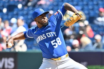 Royals Bring Up Luinder Avila To Reinforce Bullpen
