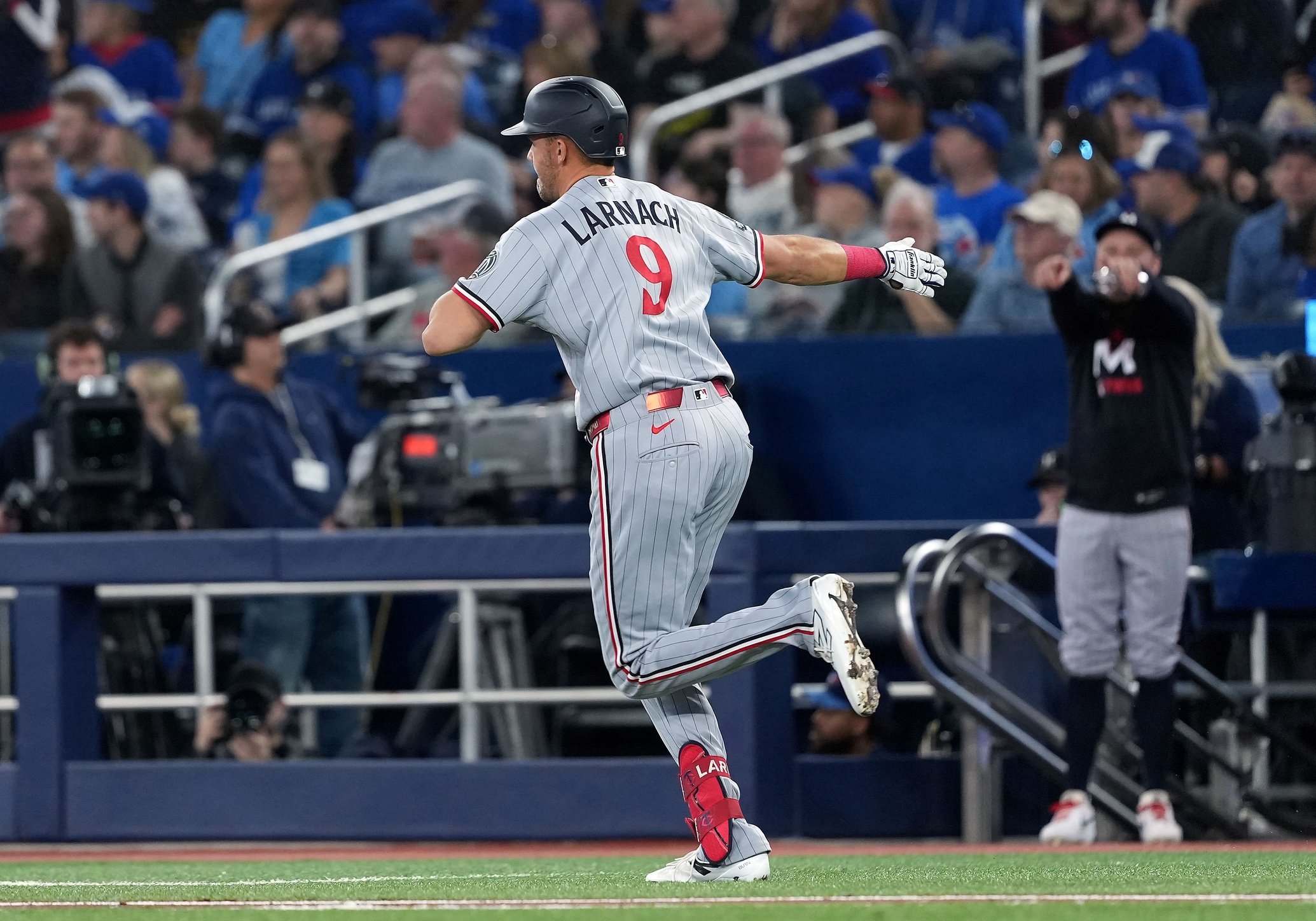 More information about "Twins 7, Blue Jays 4: Joe Ryan and the Twins Overpower Blue Jays to Even the Series"