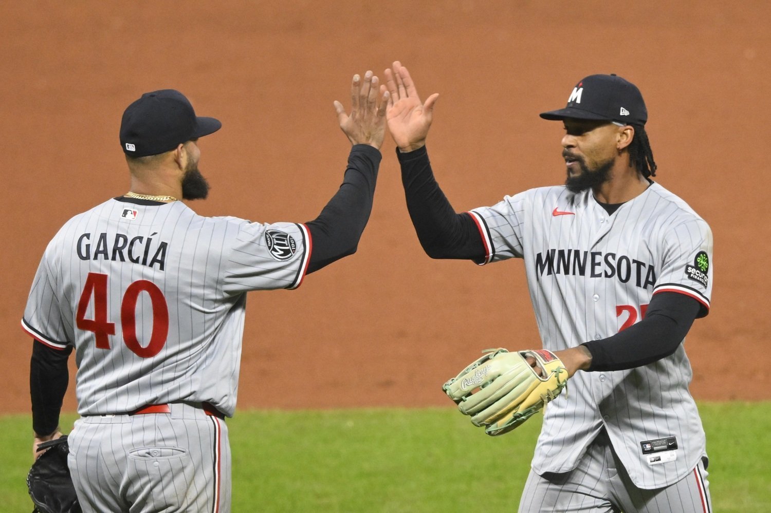 More information about "Twins Hold Their Breath After Byron Buxton's Late Scratch"