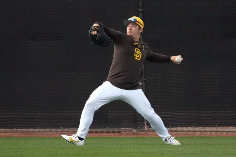 Jake Cronenworth On Concussion IL; Padres Activate Yuki Matsui, Call Up Sung-Mun Song