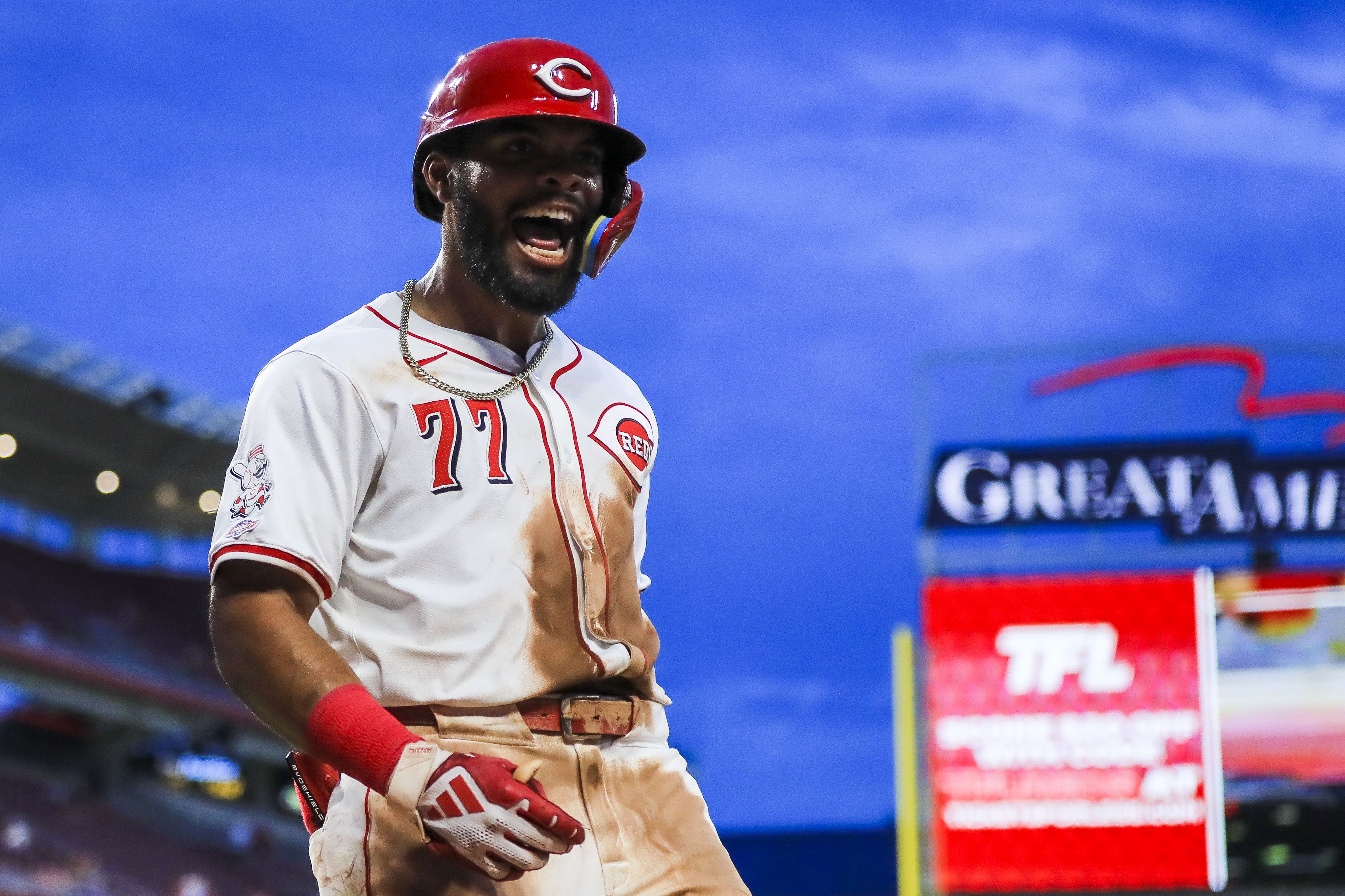 More information about "Marlins acquire Rece Hinds from Reds"