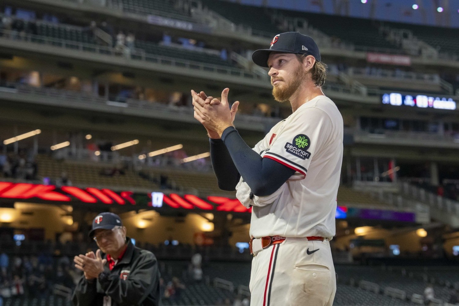 More information about "Pace and Change: A Remarkable Night at Target Field"