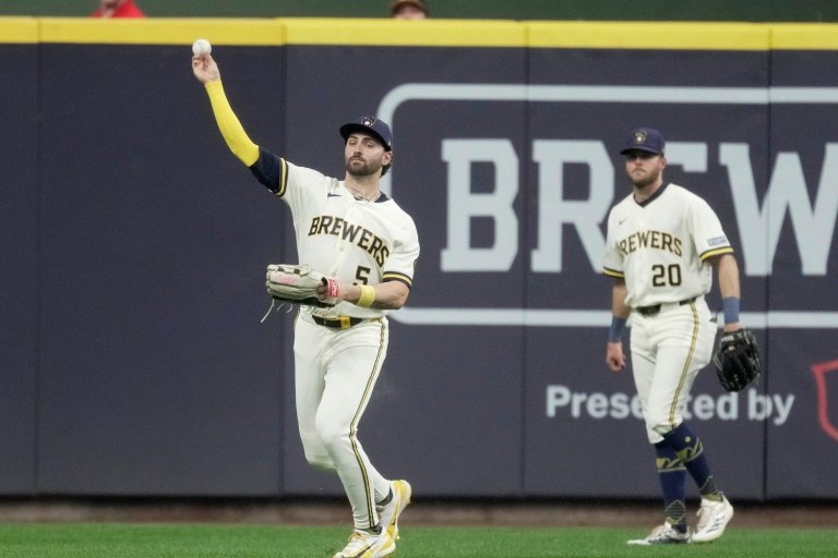 The Brewers' One Glaring Defensive Weakness: You Can Run on Them