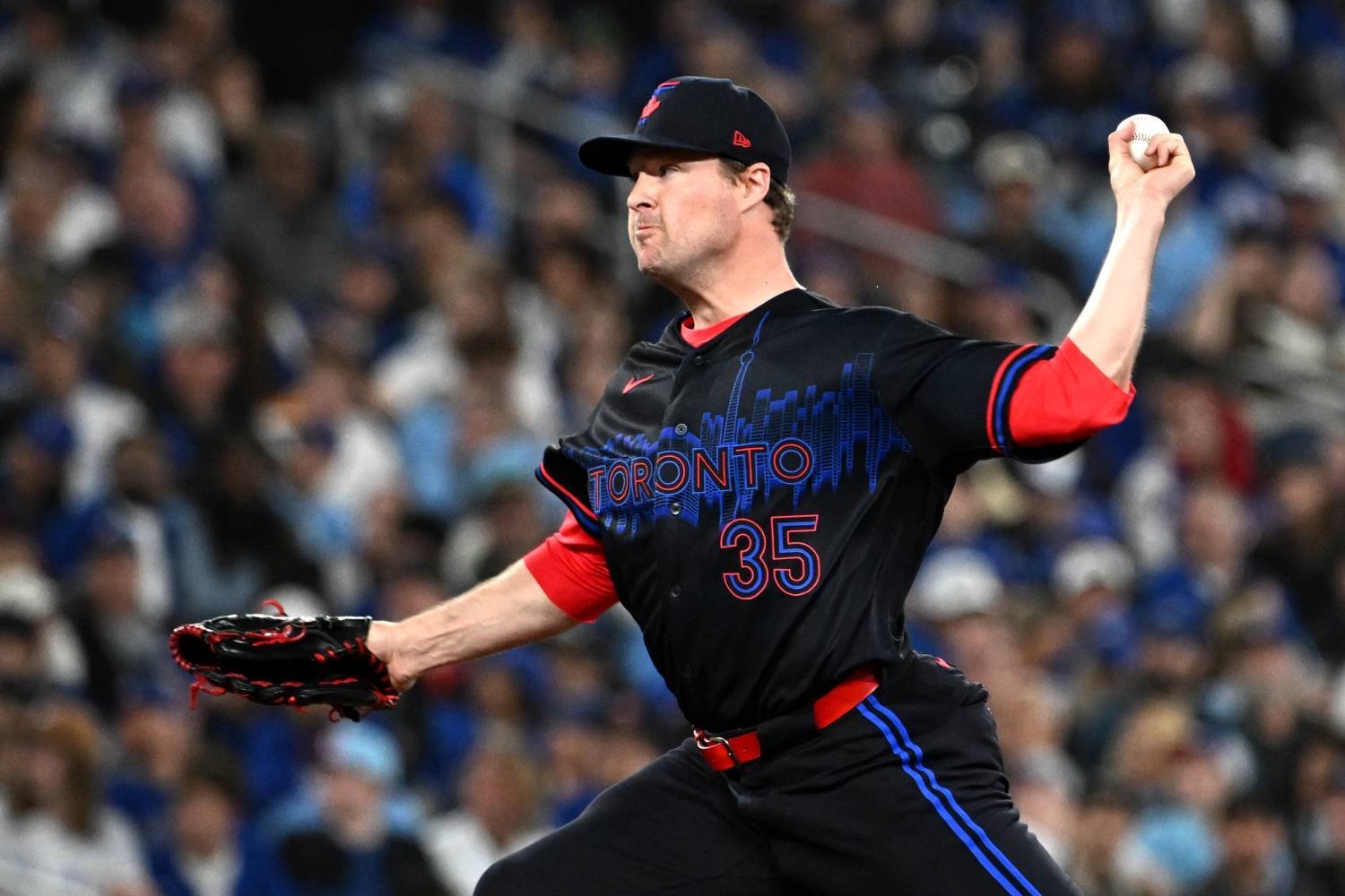 More information about "Joe Mantiply Lands On Blue Jays' Injured List With Knee Inflammation"