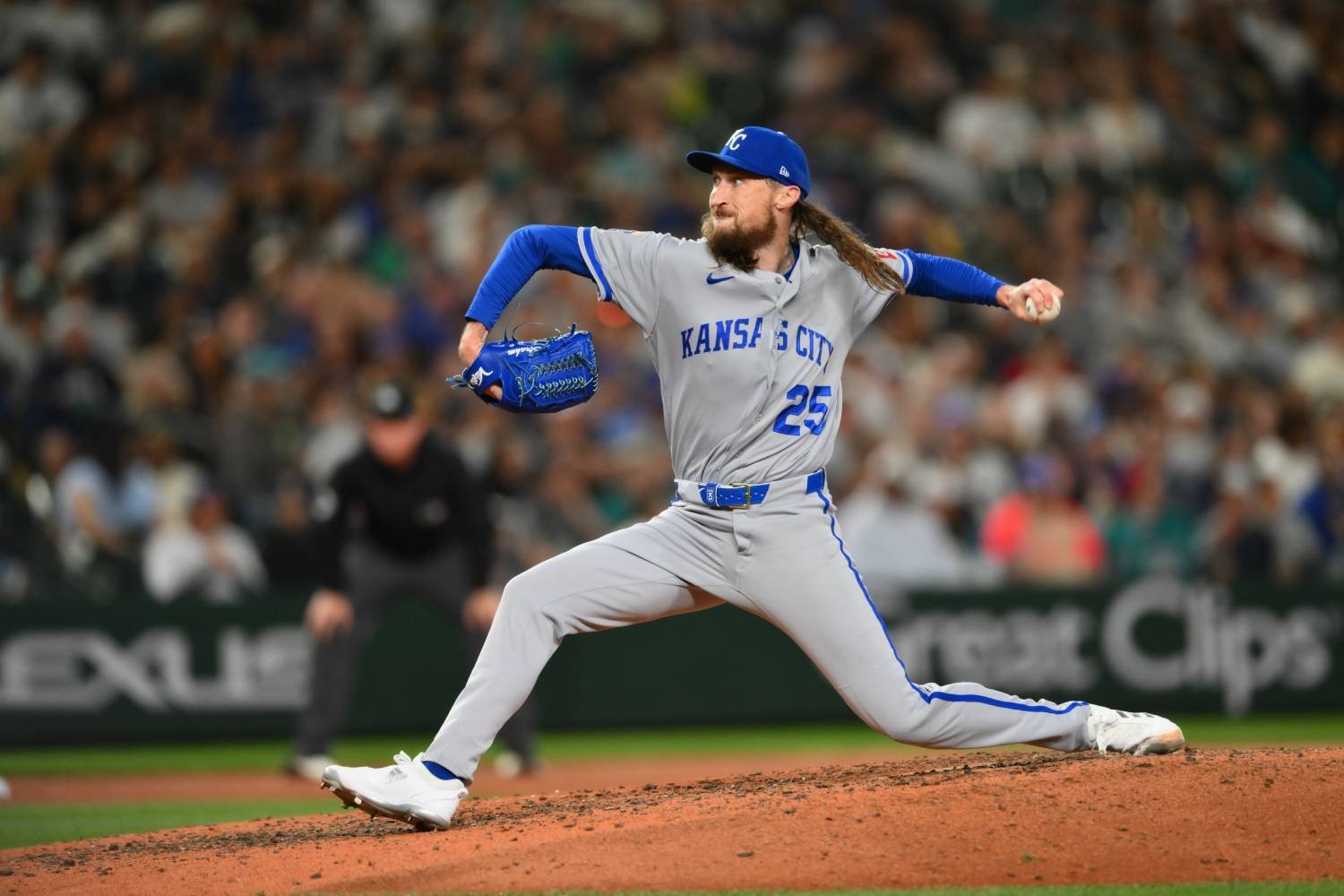 More information about "Royals Activate Matt Strahm Off Injured List"