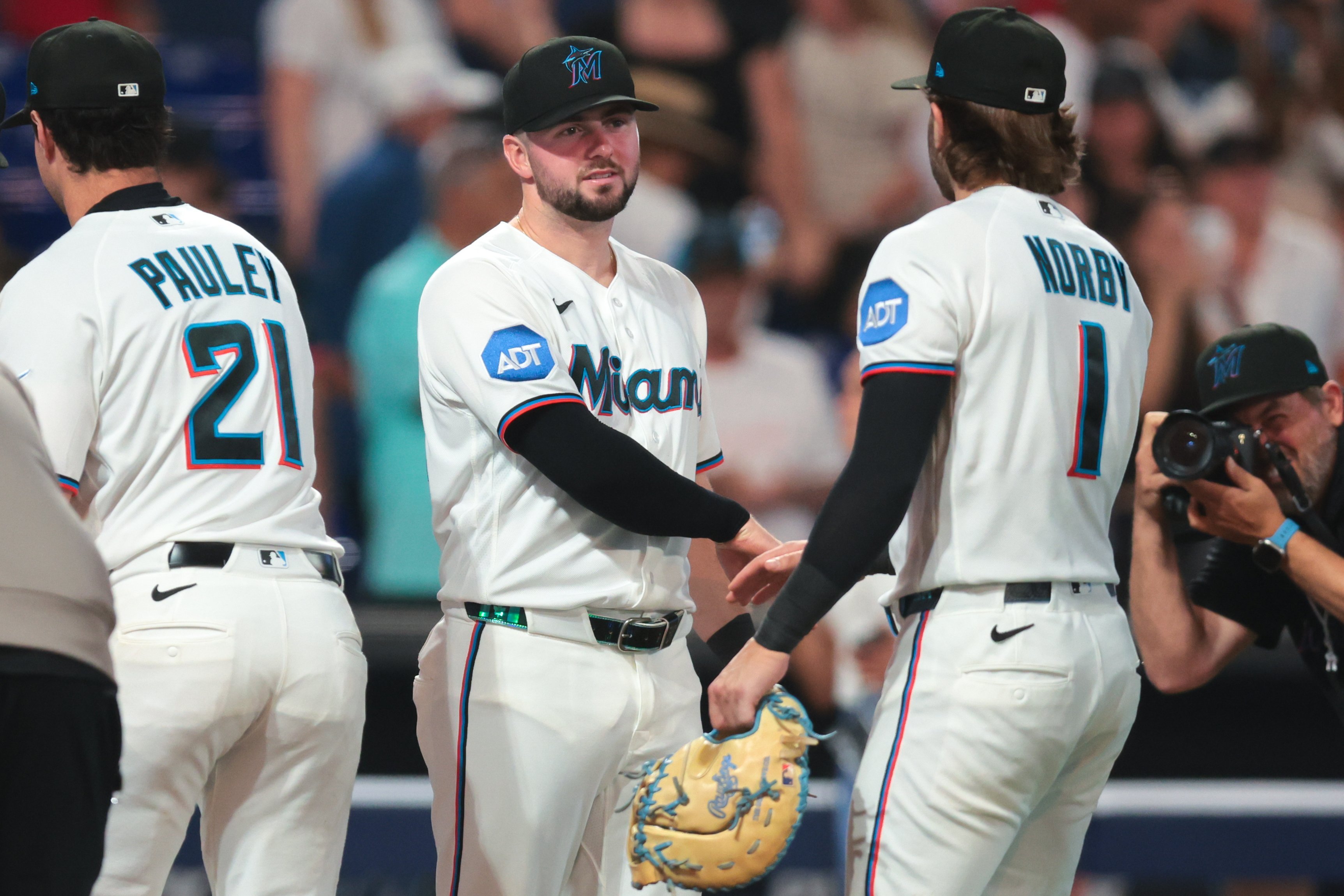 More information about "Led by Meyer and Hicks, Marlins clinch series win over Mets"