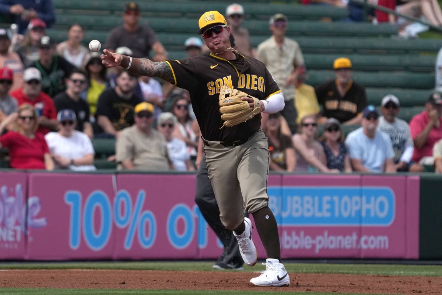 More information about "Jose Miranda Released From Triple-A By Padres"
