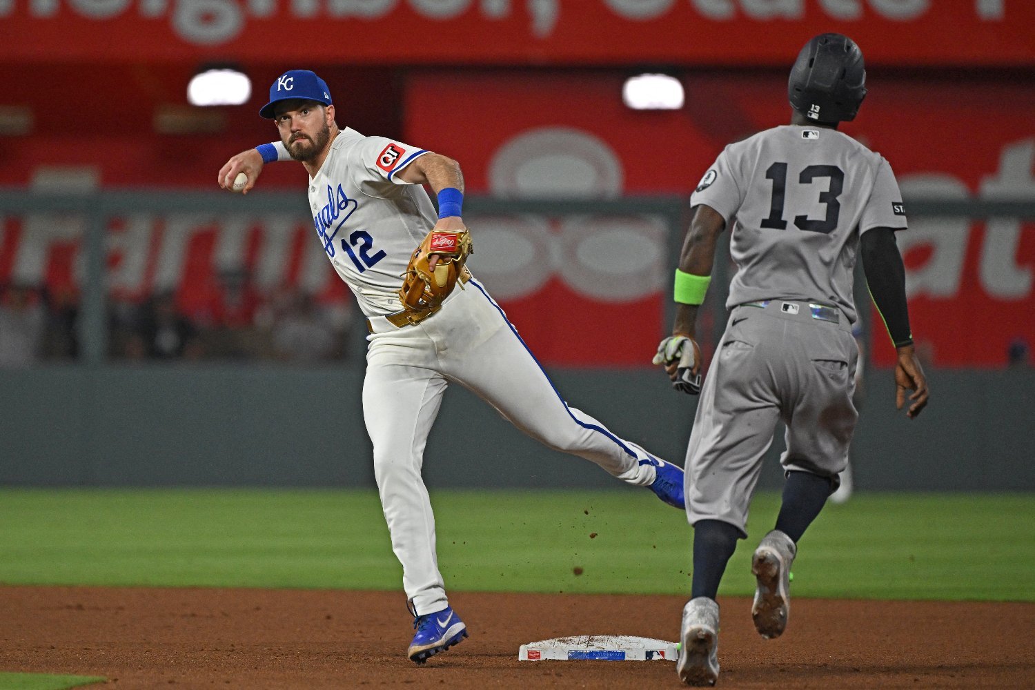 More information about "The Royals Should Take a Different Approach With Collins and Loftin"