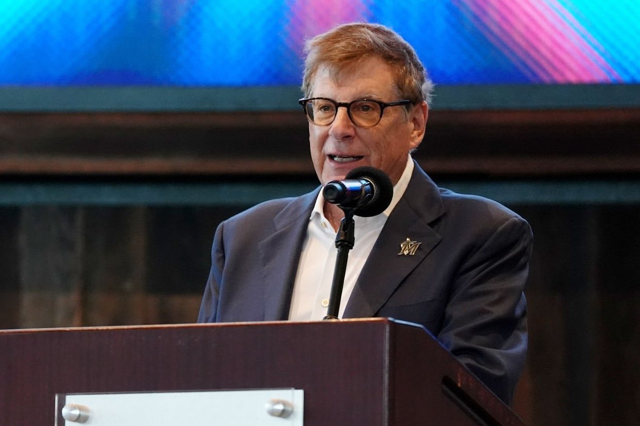 More information about "Salary reform would help make "Miami" part matter more than ever for Miami Marlins"