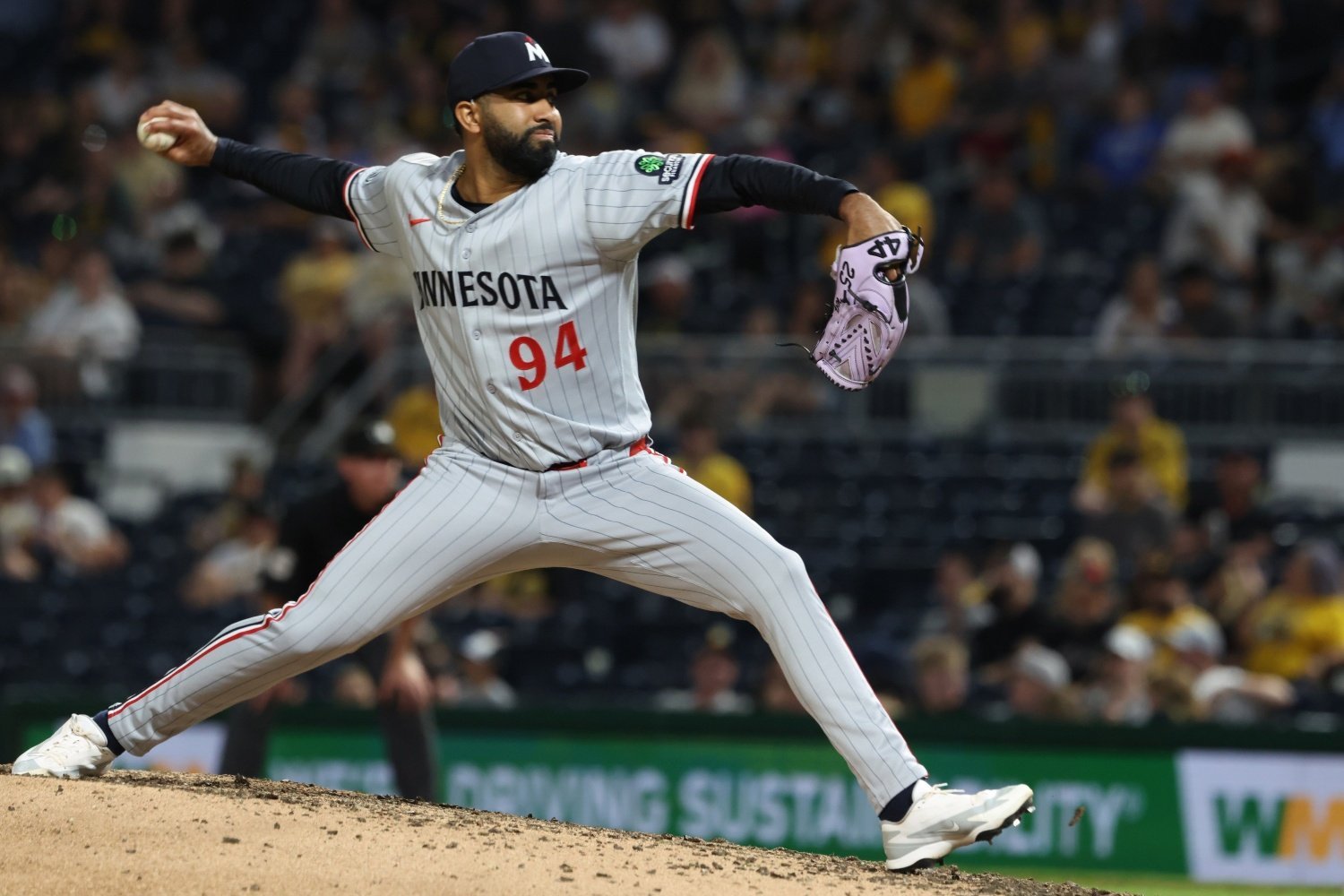 More information about "Yoendrys Gómez's Sweeper is Baffling Hitters"