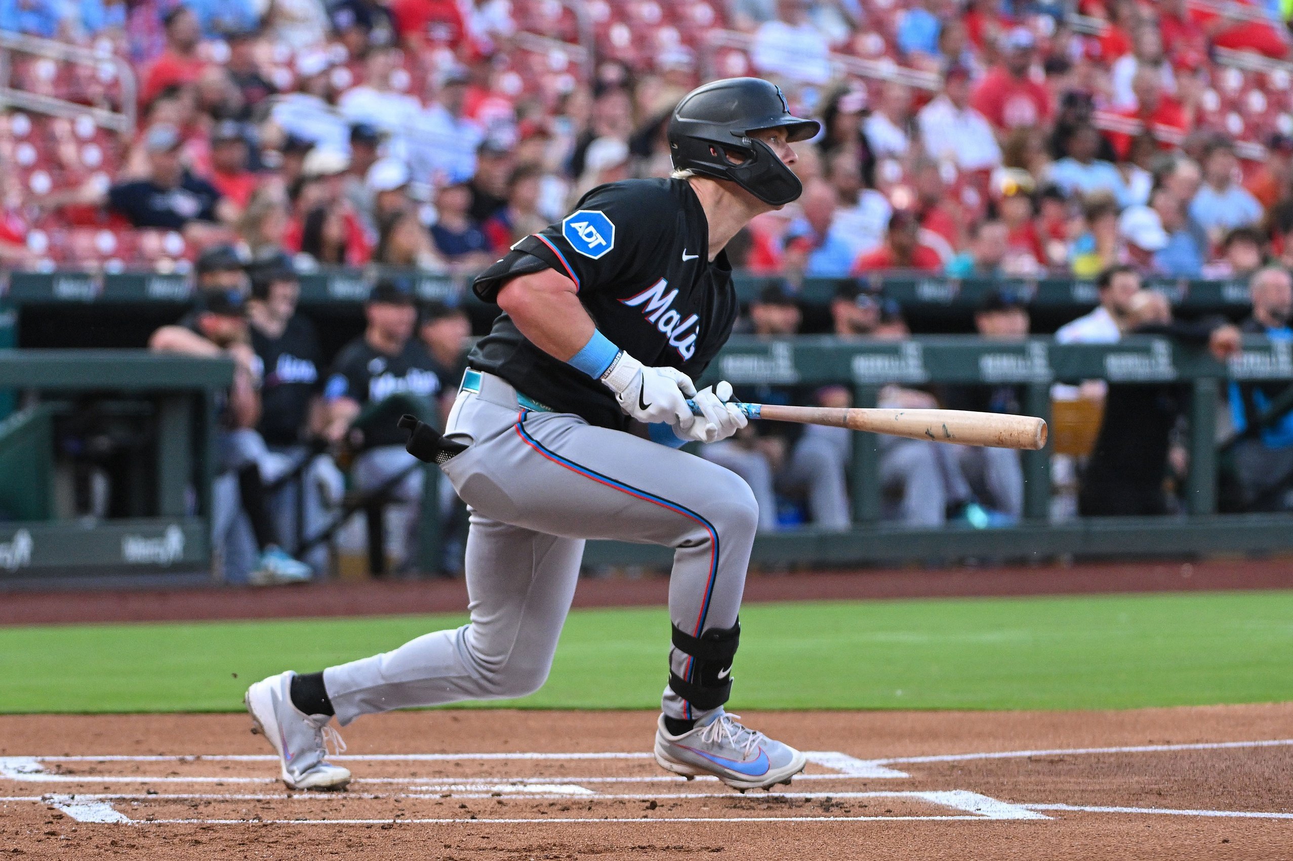 More information about "Marlins leapfrog Cardinals in standings, clinch season series"