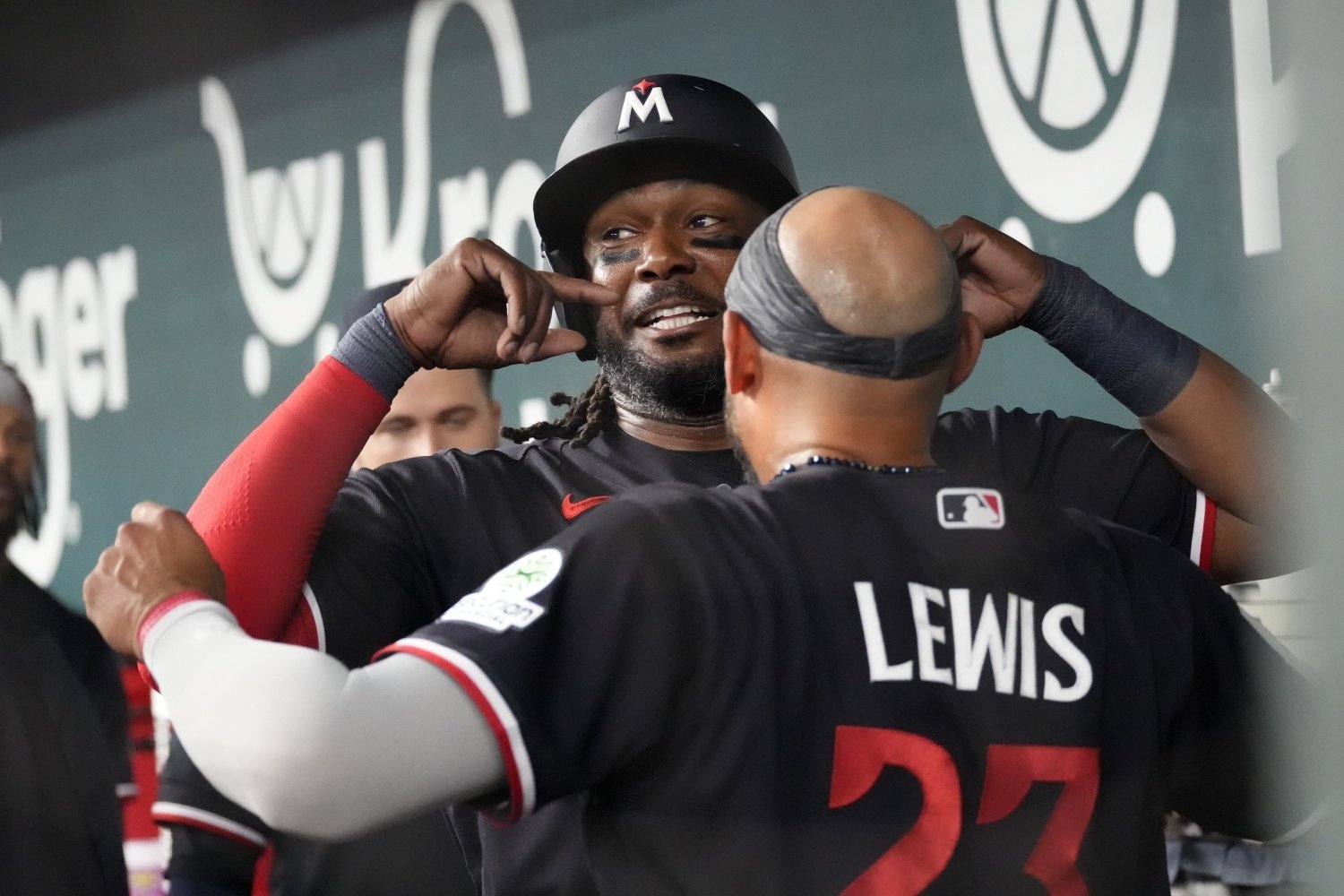 More information about "Twins 12, Rangers 2: Twins Ambush the Rangers With 17 Hits in a Much-Needed Laugher"