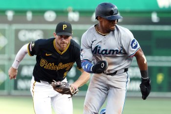 Missed opportunities halt Marlins' streak at six
