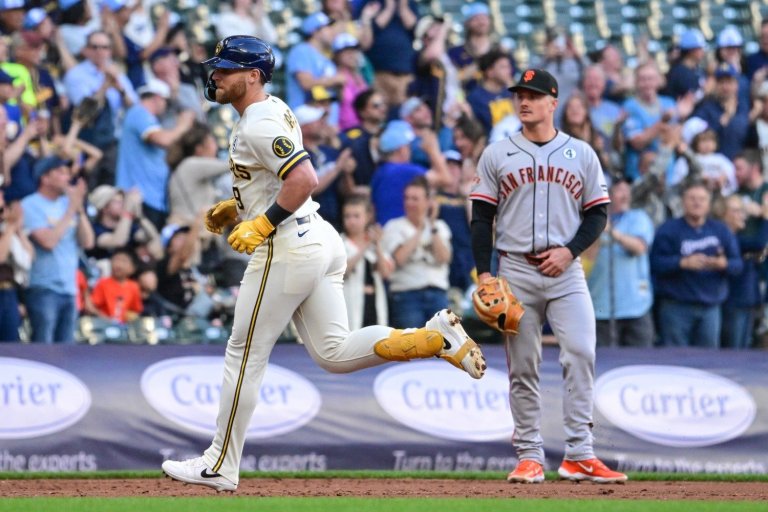 Forum Friday: Lara Locked Up, Bauers as Barry Bonds, & Trading Away Prospects