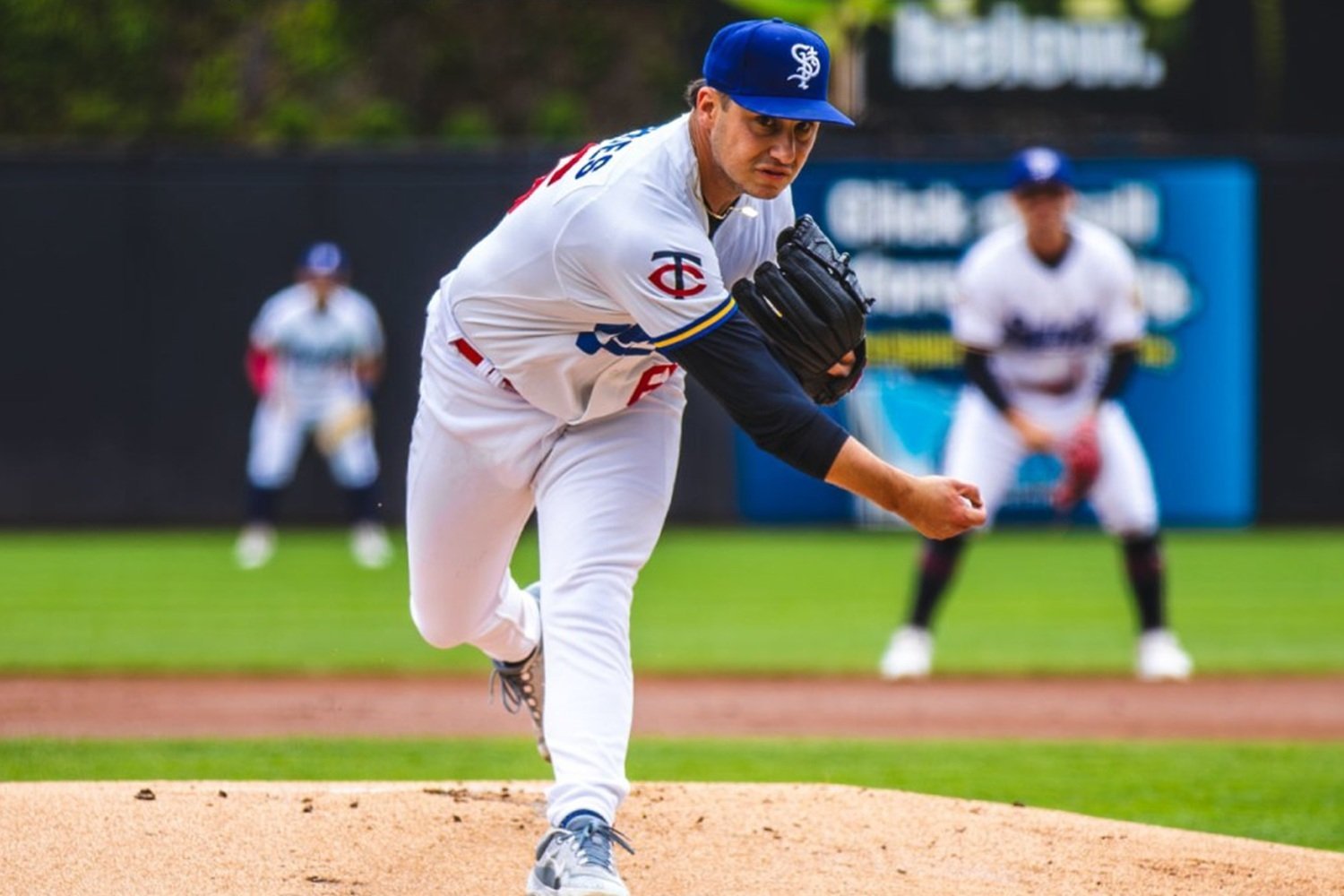 More information about "Minnesota Twins Prospect Retrospective: Mike Paredes"