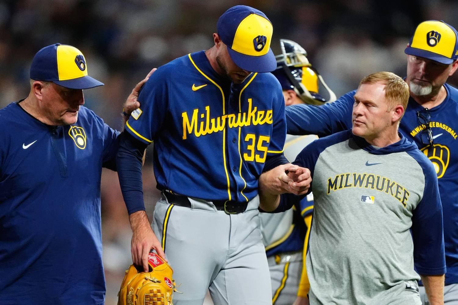 More information about "Elbow Injury Lands Brewers' Brian Fitzpatrick On Injured List"