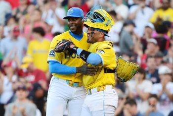 Red Sox Week in Review: The Sox Can Win at Home?!