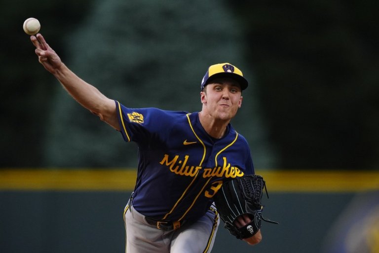 Milwaukee Brewers Pitcher of the Month: May 2026