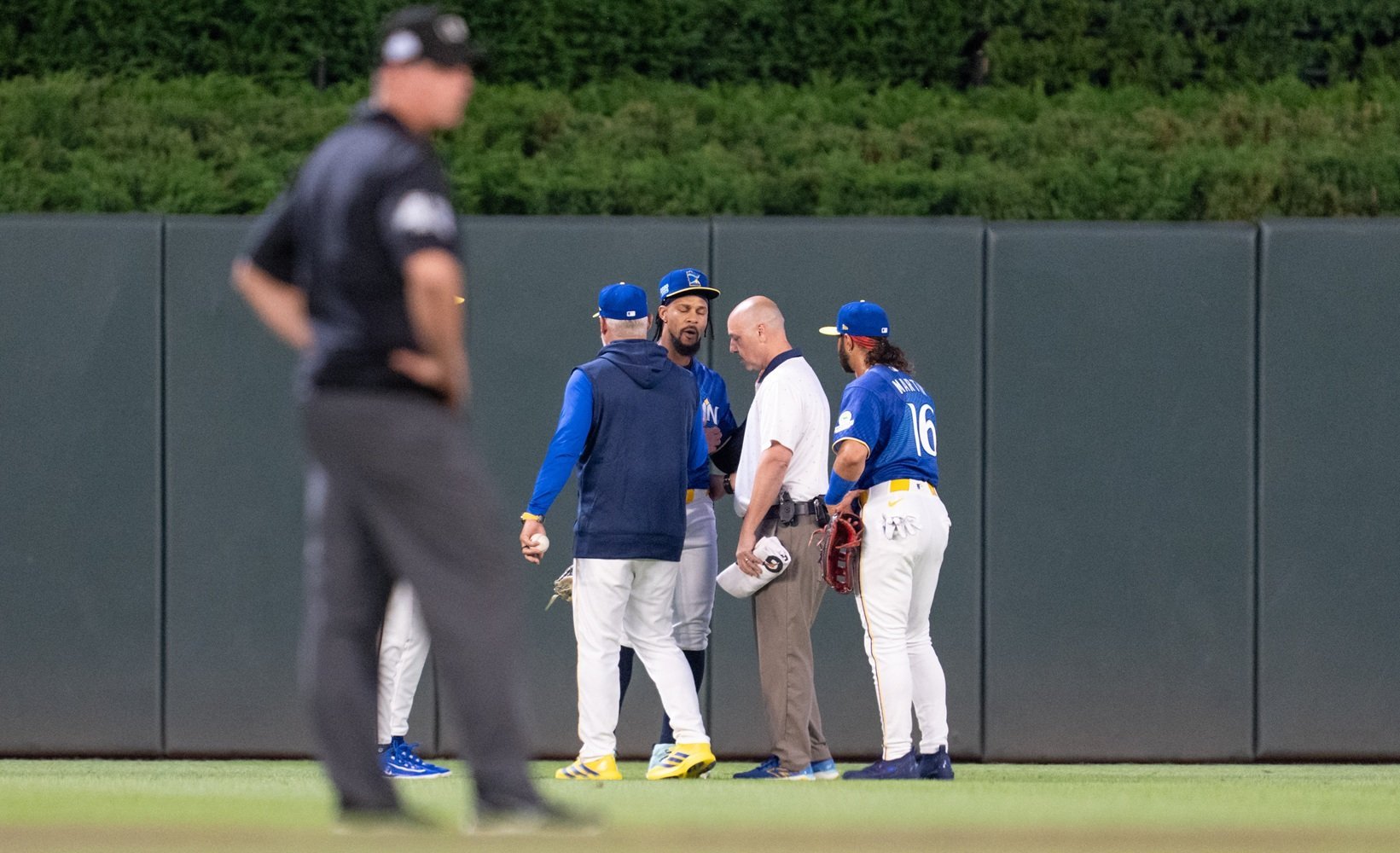 More information about "Twins 5, Royals 3: Sixth Inning Ambush Fuels Comeback Win"