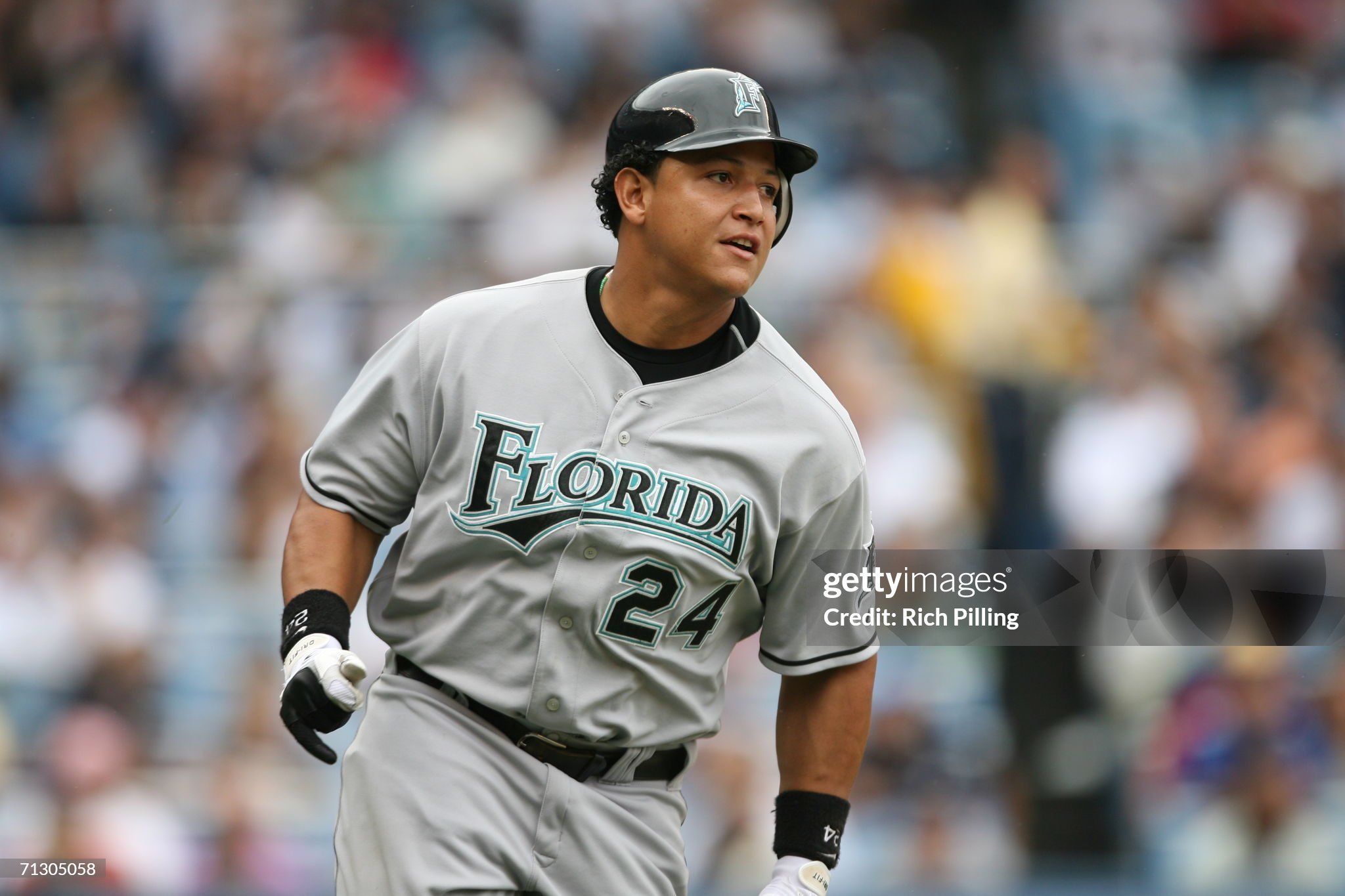 More information about "20-year Marliniversary: Cabrera turns intentional walk pitch into winning RBI"