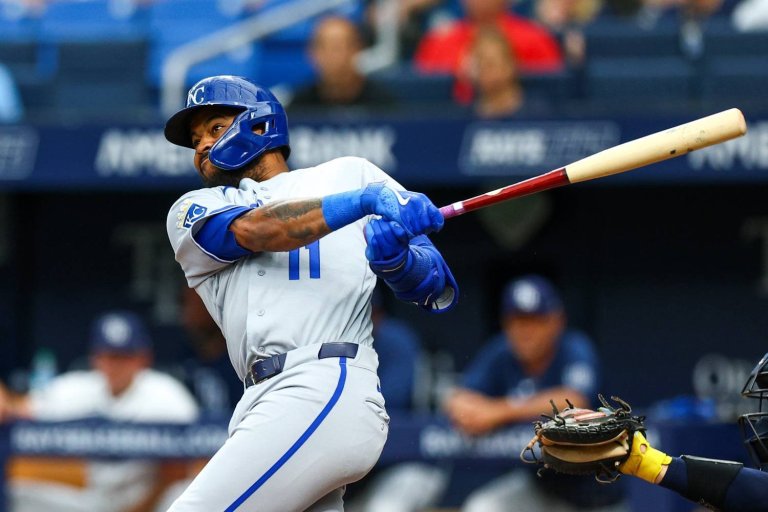 Maikel Garcia Lands On Royals' Injured List With Hand Injury